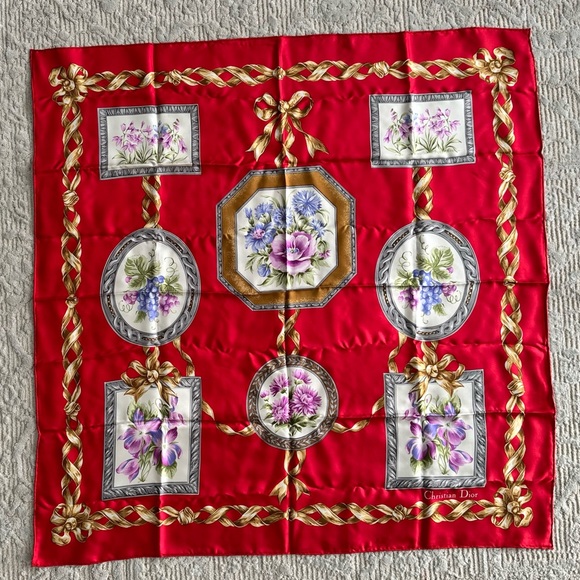 Dior scarf 100% - Picture 2 of 3